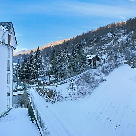 Les Caribous Mountain Retreat - Happy *